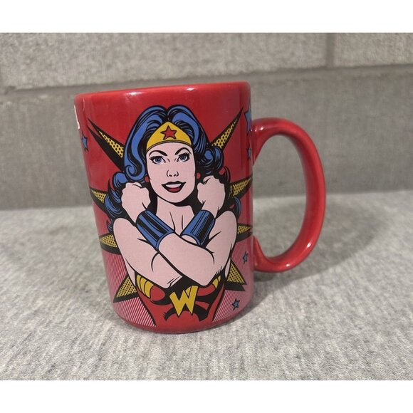 Zak! Designs Wonder Woman Coffee Mug Cup 18 Oz DC Comics Strongest Woman Alive - Picture 1 of 6